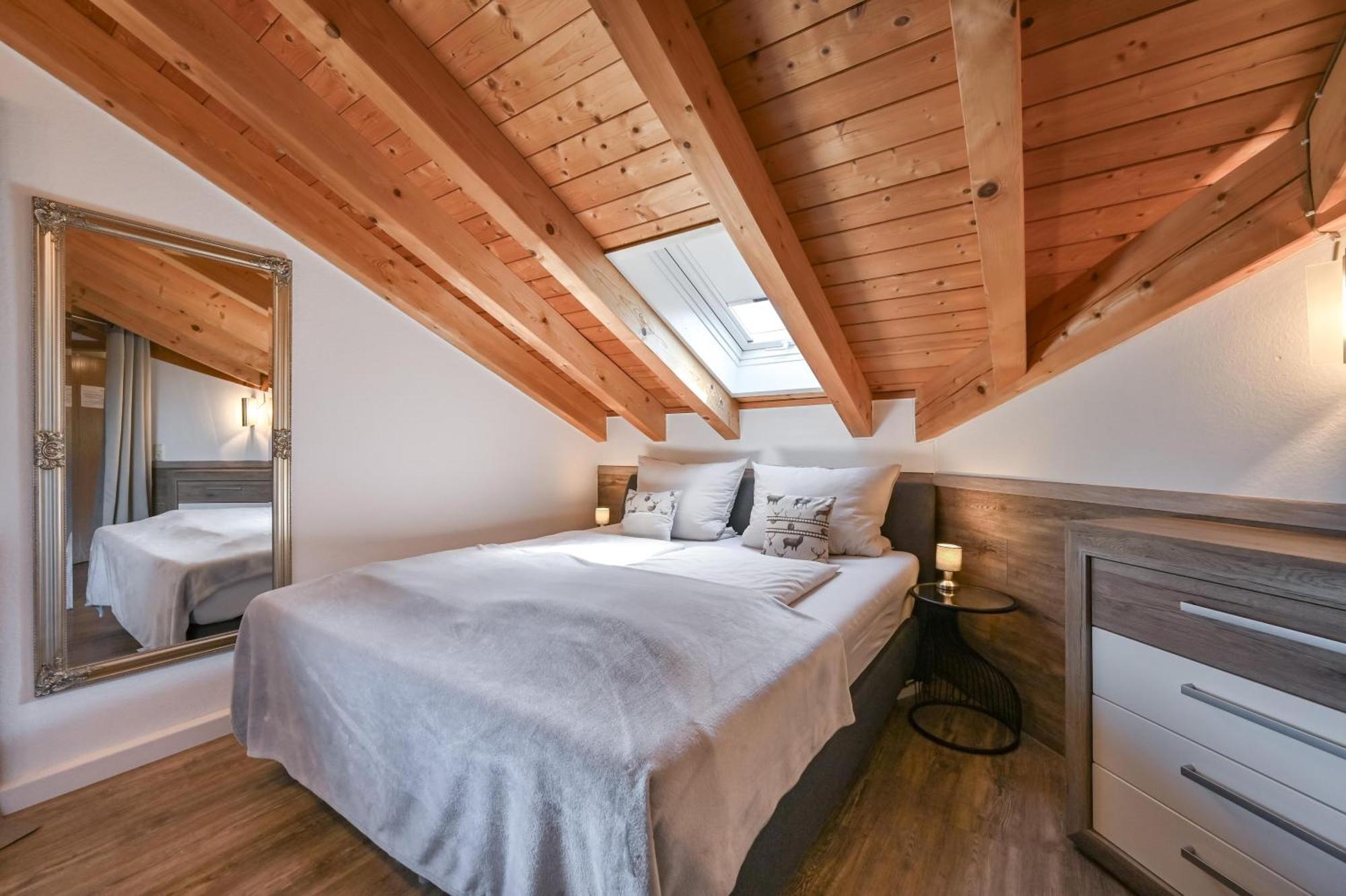 Chalet Im Haus Schlossblick Füssen Eksteriør billede