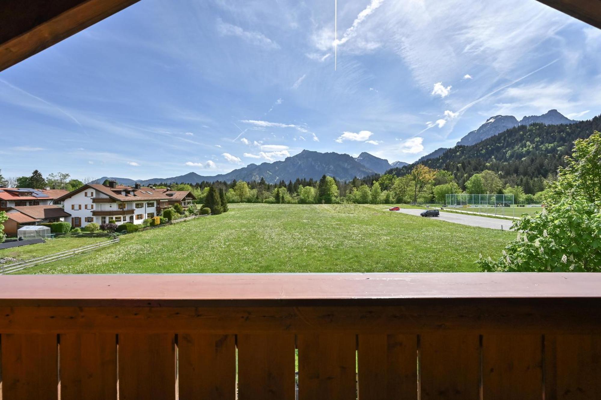 Chalet Im Haus Schlossblick Füssen Eksteriør billede